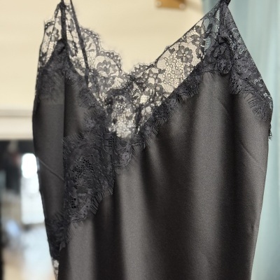 Túnica UN BESO PA MAMI - preto