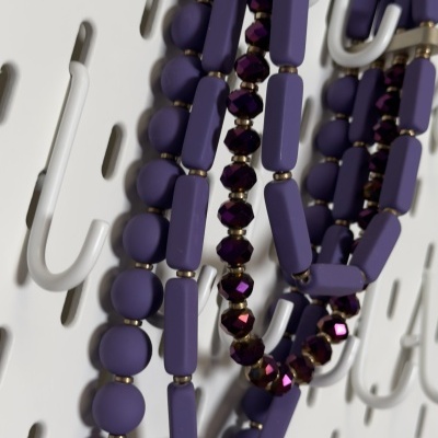 Colar MORADO