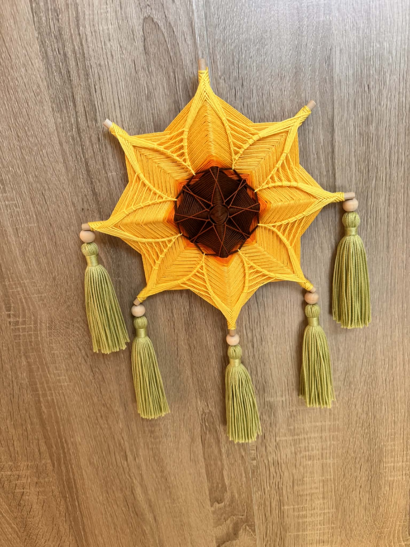 MANDALA 8 PONTAS - Girassol