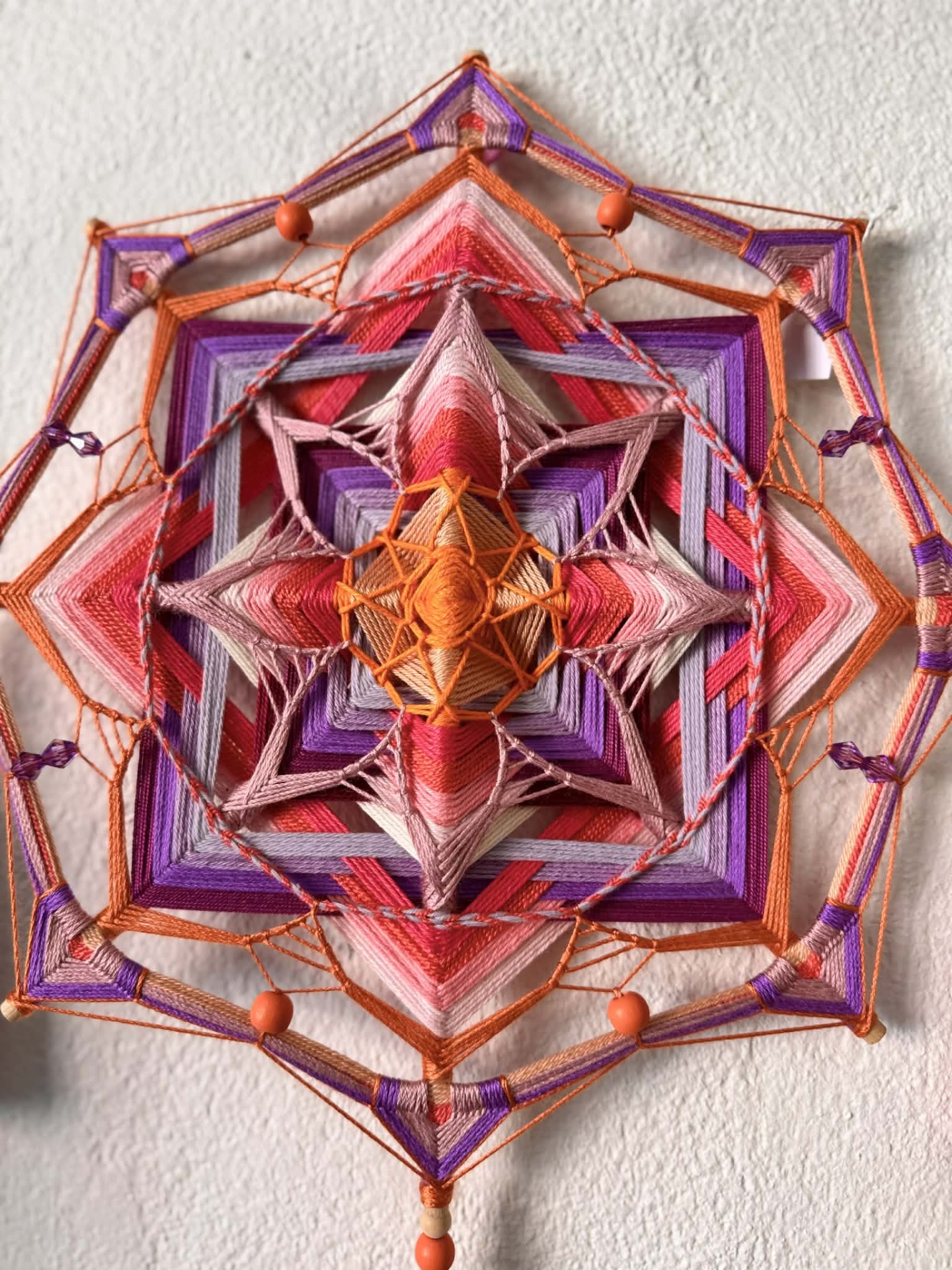 MANDALA 8 PONTAS - côr tons de rosa e lilás