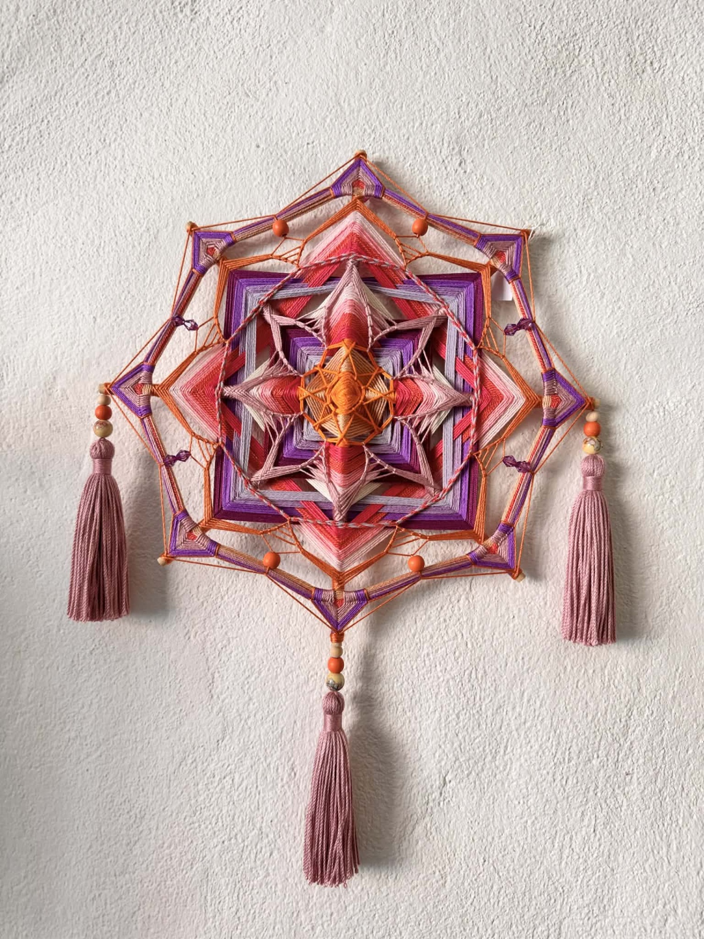 MANDALA 8 PONTAS - côr tons de rosa e lilás