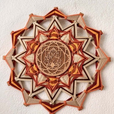 MANDALA 12 PONTAS - côr tons de laranja