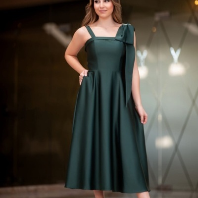 PARTENZA - VESTIDO MIDI VERDE