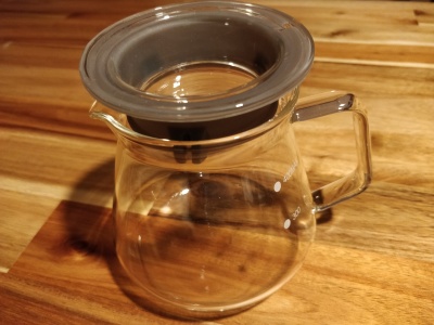 Jarro em vidro transparente c/ tampa