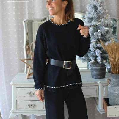 CONJUNTO EM MALHA COM CINTO MARIA CATITA