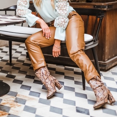 CALÇA SILVINA CAMPOS I23CAL02NAP02