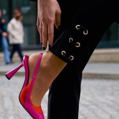 CALÇA SILVINA CAMPOS V23CAL04ILH