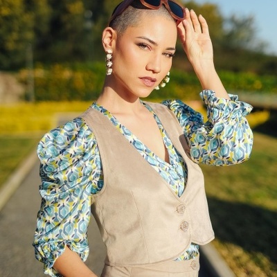 TUNICA SILVINA CAMPOS V24TUN66TUF04