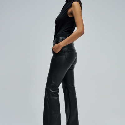 SECRET CHINO SALSA PUSH IN FLARE EFEITO PELE 2101347