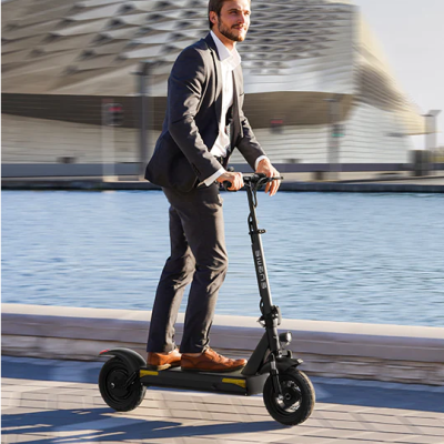 ENGWE S6. Potência  500W,  Autonomia 35 km. Velocidade máxima 25 km/h E-Scooter