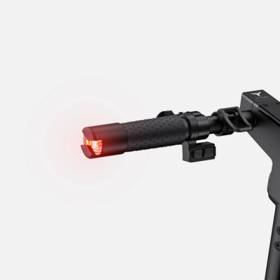 ENGWE Y10. Potência  350W.  Autonomia 65 Kms. Velocidade máxima 25 km/h E-Scooter