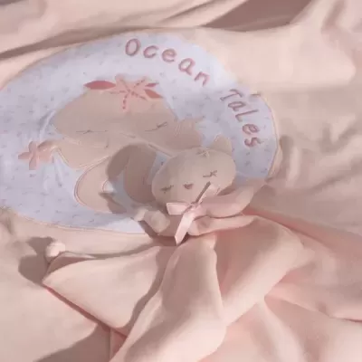 YSABEL MORA Conj. Manta e Doudou Ocean Tales