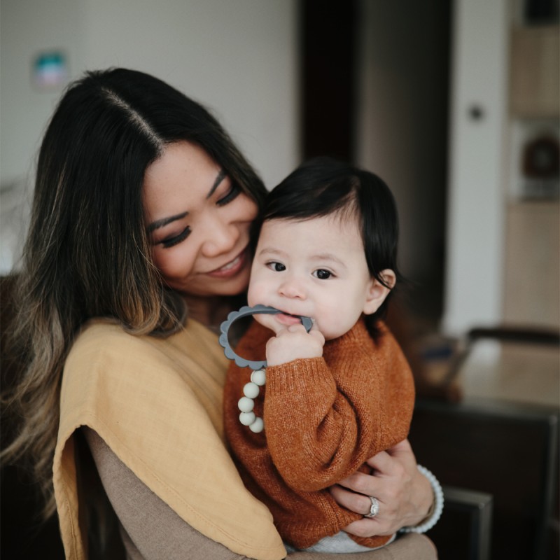 Mordedor Pack 3 Pulseiras Flower Black-Natural-Caramel 7.5x7.5x0.5 CM