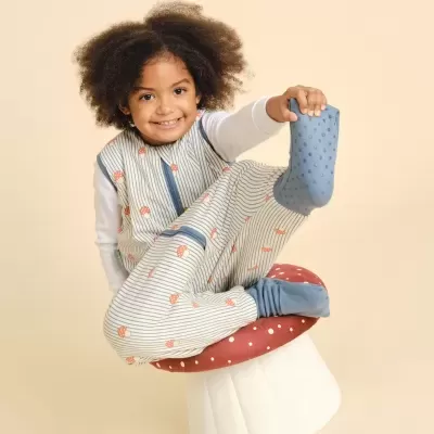 MOLIS&CO Macacão de Dormir c/ meias - Cogumelos - TOG 1