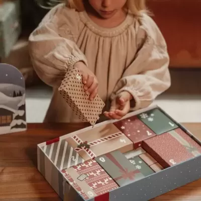 LITTLE DUTCH Gift Box - Calendário do Advento