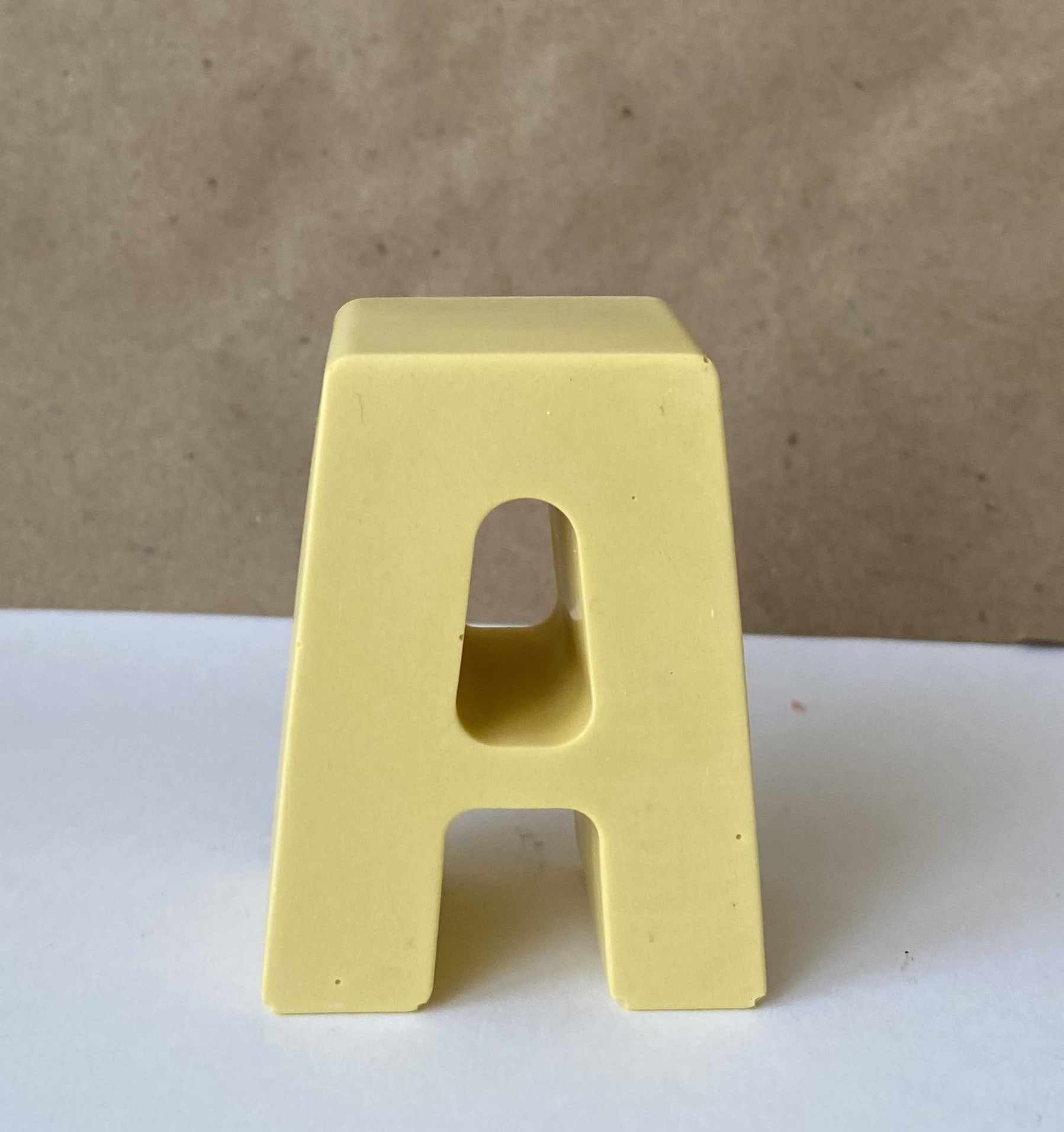 Abecedário A-Z (Valores entre 2€ - 3€ mediante Letra | *Sob encomenda!)