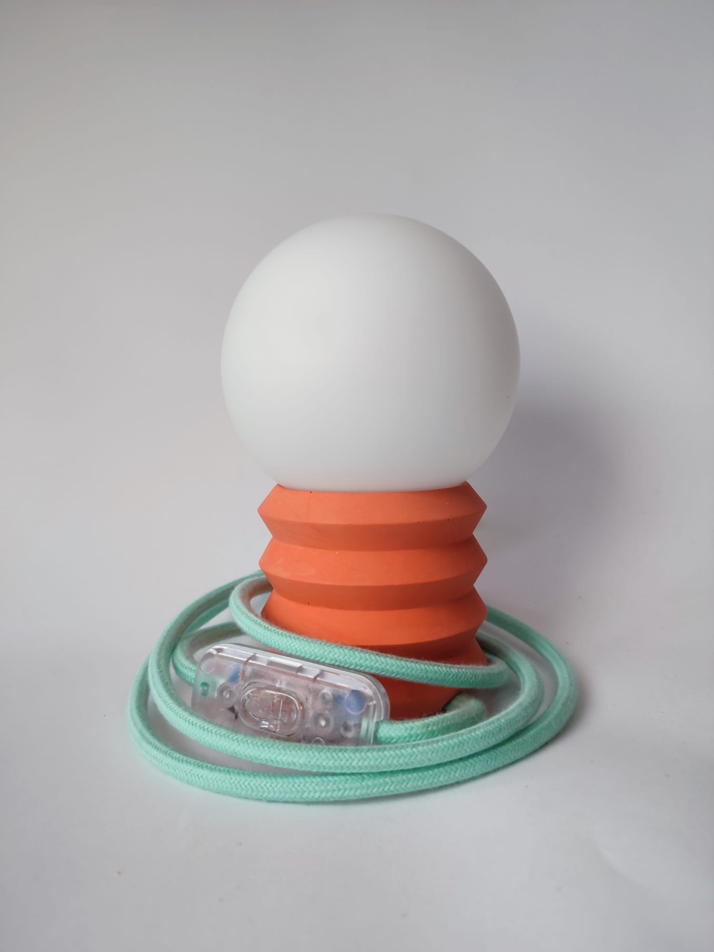 Candeeiro de mesa "Fuigo"