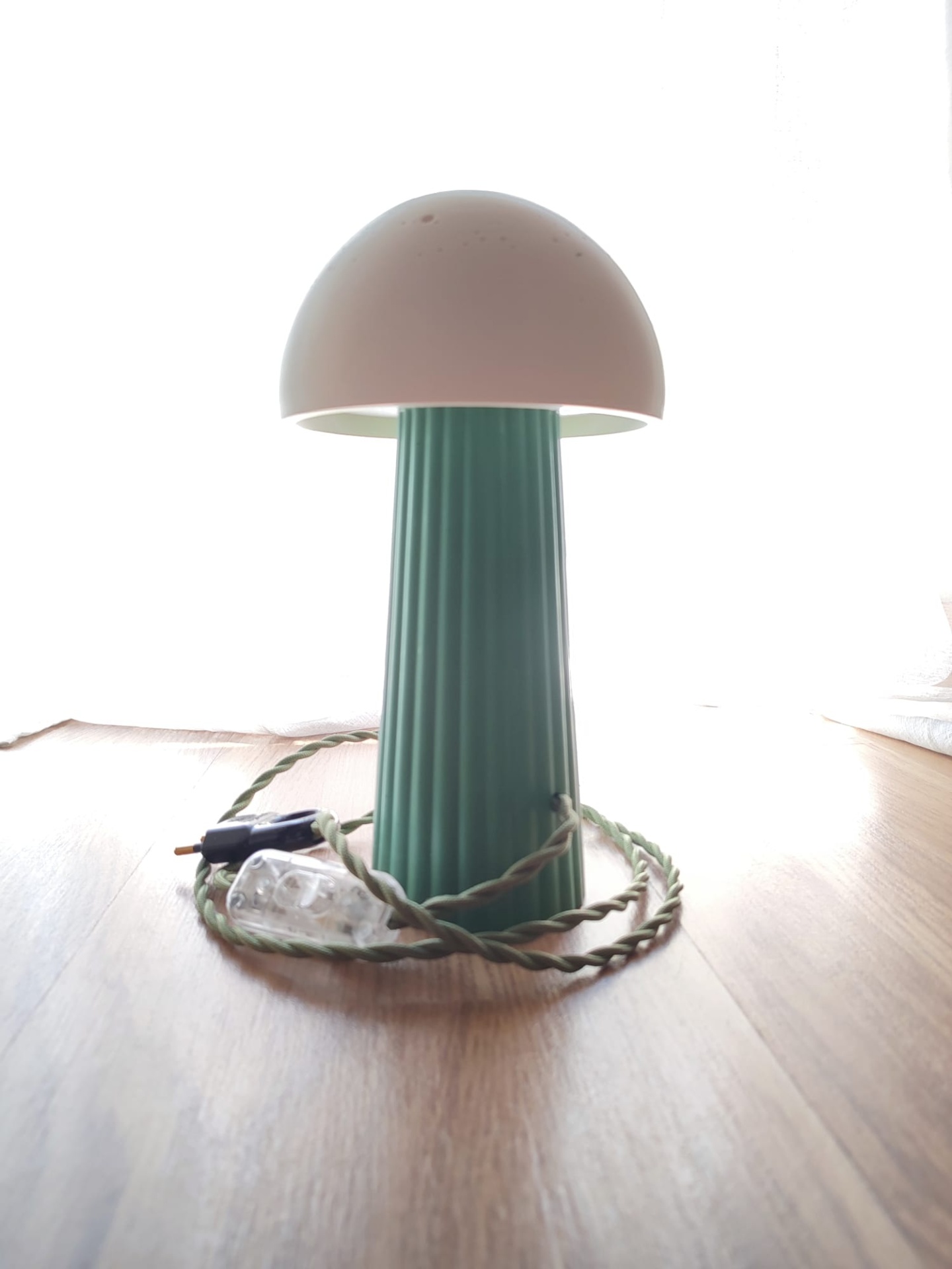 Candeeiro de mesa "Kinoko"