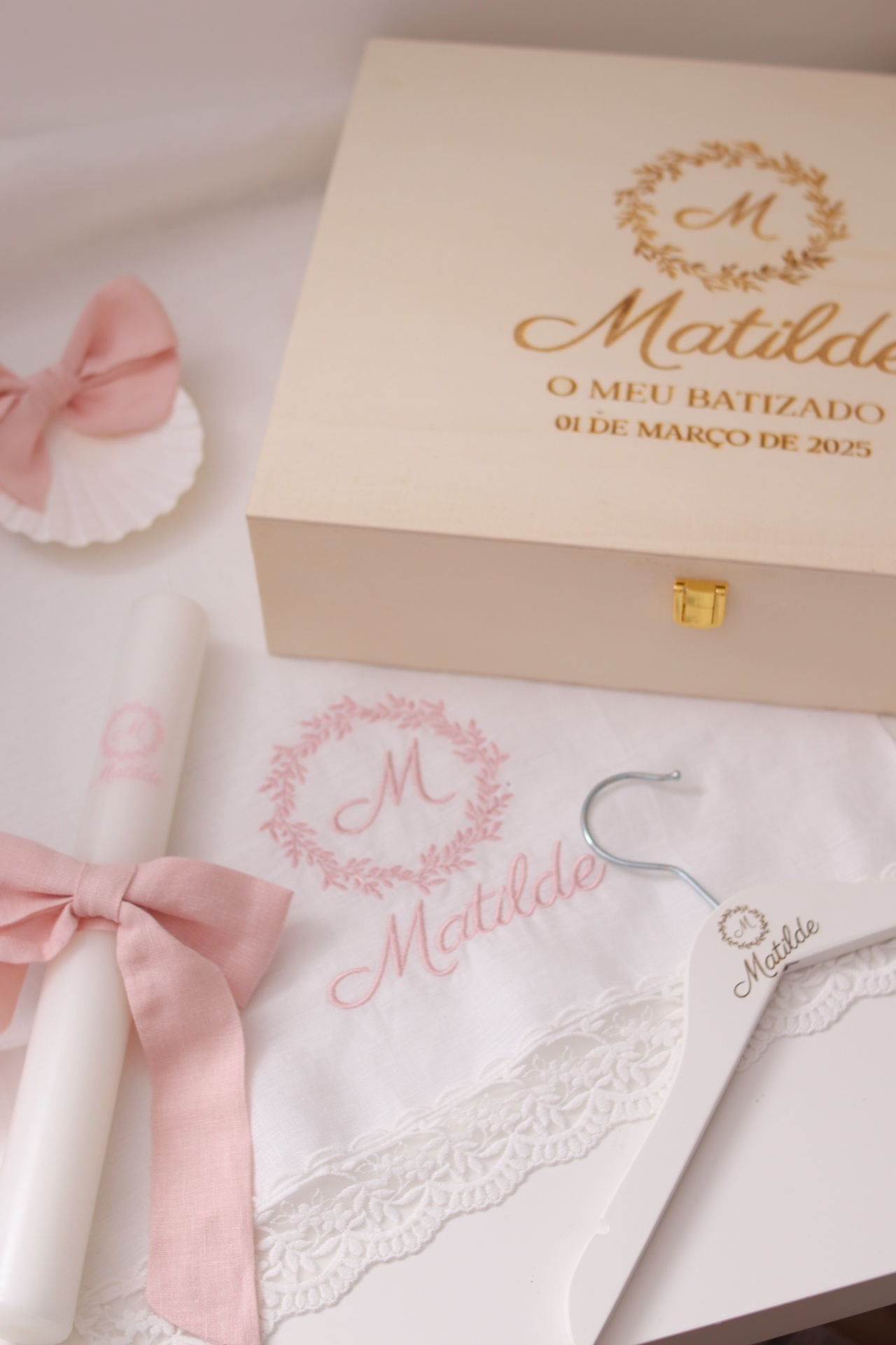 Conjunto de batizado - Coroa de folhas pequena