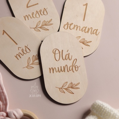 Milestones alongados