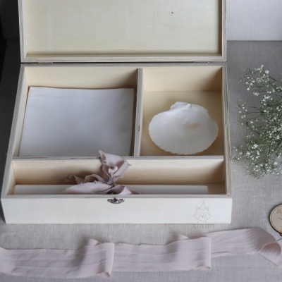 Caixa de batizado de madeira