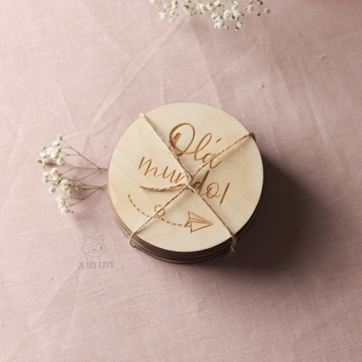 Milestones avião de papel