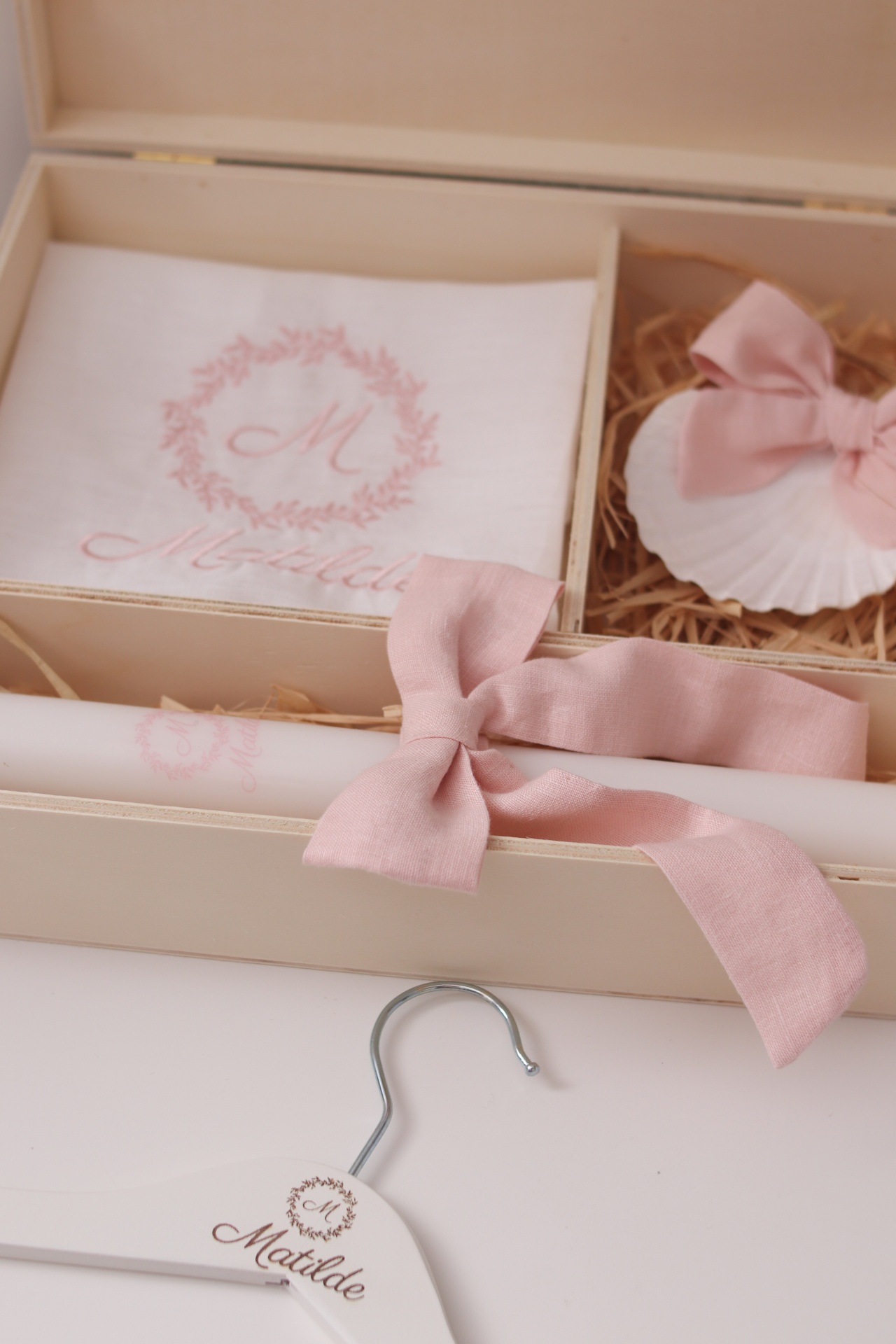 Conjunto de batizado - Coroa de folhas pequena