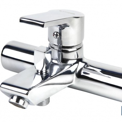 Torneira monocomando de banheira com mecanismo de cerâmica